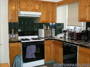 31 Seattle St in Boston, MA - Building Photo - Building Photo