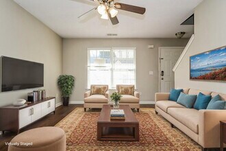 128 Lossie Ln, Unit 1004 in Mcdonough, GA - Foto de edificio - Building Photo