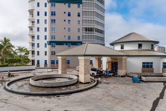 Aqua in Naples, FL - Building Photo - Building Photo
