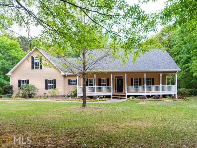 property at 1525 New Hope Rd