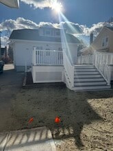 33 Rosegarden St in Warwick, RI - Building Photo - Building Photo