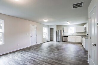 112 Glendale Blvd in Temple, GA - Building Photo - Building Photo