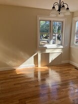 12119 135th Ave, Unit #1 in South Ozone Park, NY - Building Photo