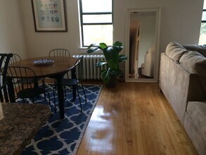 1100 Beacon St in Brookline, MA - Foto de edificio - Building Photo