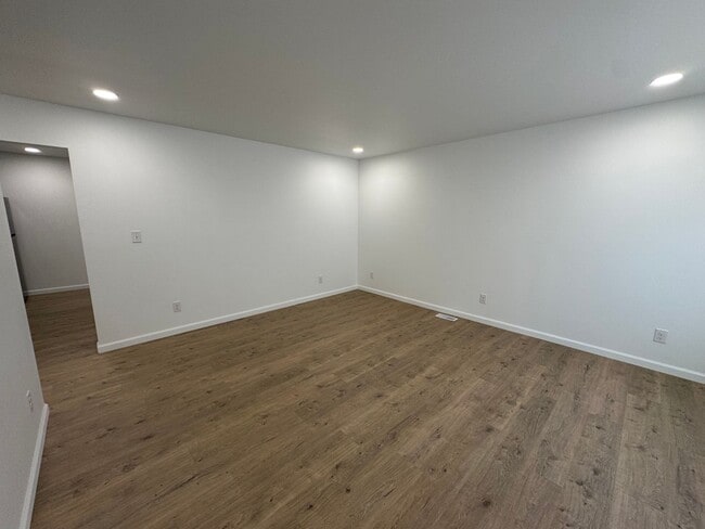 3632 Alameda Dr in Paducah, KY - Building Photo - Building Photo