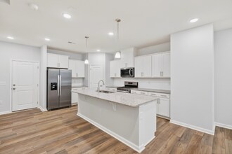 218 Fosterton Cottage Wy in Garner, NC - Foto de edificio - Building Photo