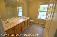 517 Flaherty Ave photo'