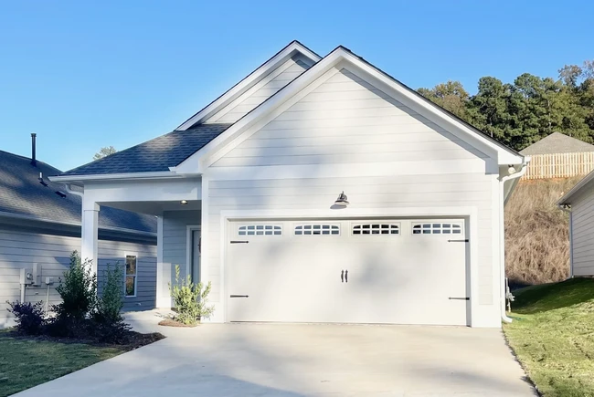 The Cottages on Weaver Ave. in Leeds, AL - Foto de edificio - Building Photo