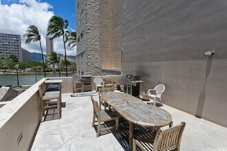 2115 Ala Wai Blvd, Unit 605 in Honolulu, HI - Building Photo - Building Photo