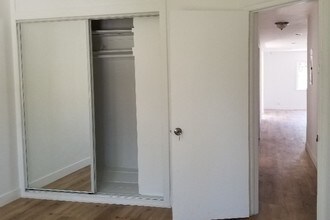 14312 Riverside Dr, Unit 2 in Los Angeles, CA - Building Photo - Building Photo