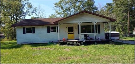 9743 Westbend Rd in Orange, TX - Building Photo - Building Photo