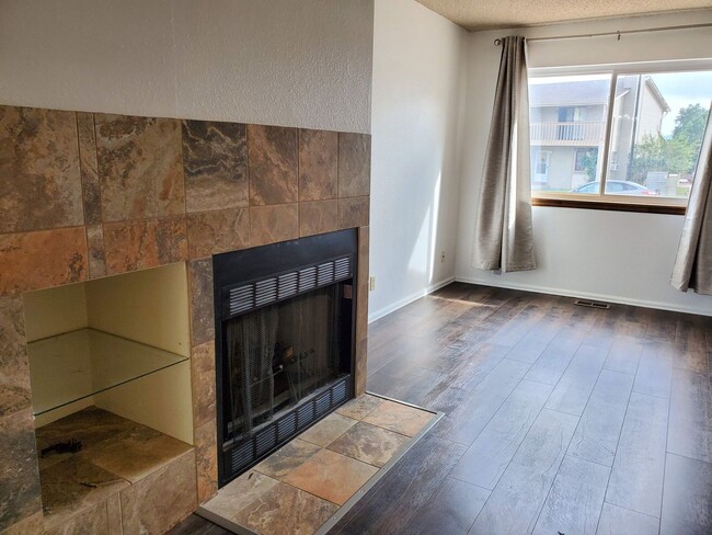 2349 Split Rock Dr in Colorado Springs, CO - Building Photo - Building Photo