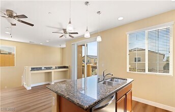 1156 Via Laterna in Henderson, NV - Building Photo - Building Photo