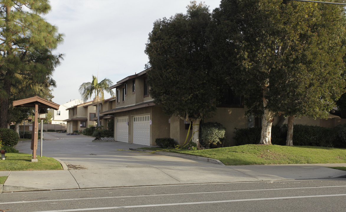 552 Hamilton St in Costa Mesa, CA - Foto de edificio