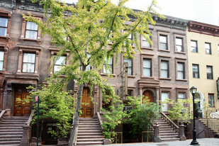 319-321 W 46th St Apartments