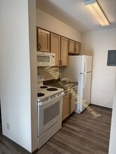 305 W 8th St S, Unit 32 in Brookings, SD - Building Photo - Building Photo