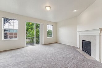4827 SE Davis Rd in Hillsboro, OR - Building Photo - Building Photo