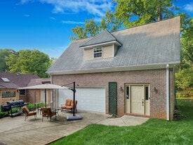 2700 PENCOYD LN, Unit 1