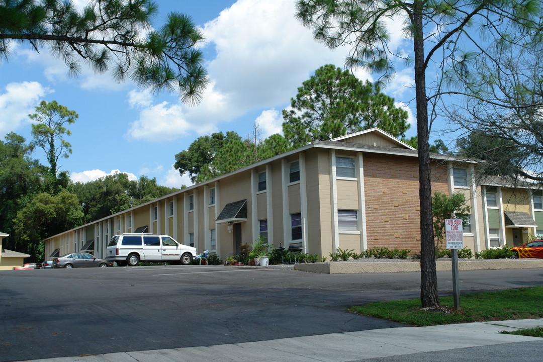 Stetson Cove Apartments in DeLand, FL - Foto de edificio