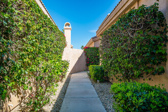 67550 S Laguna Dr in Cathedral City, CA - Building Photo - Building Photo