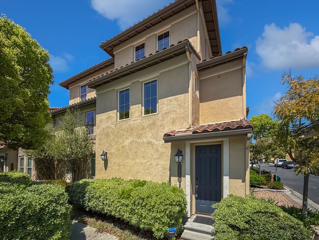 property at 2695 Piantino Cir
