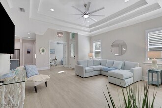 8861 Yucatan Ct in Naples, FL - Building Photo - Building Photo