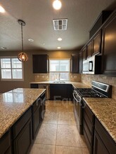 3842 E Evergreen Ave in Visalia, CA - Building Photo - Building Photo