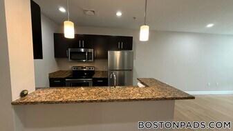 75 S Main St, Unit 207 in Attleboro, MA - Building Photo