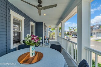 39 East End Ave in Avon By The Sea, NJ - Building Photo - Building Photo