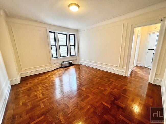 West 55th Street, Unit 7C