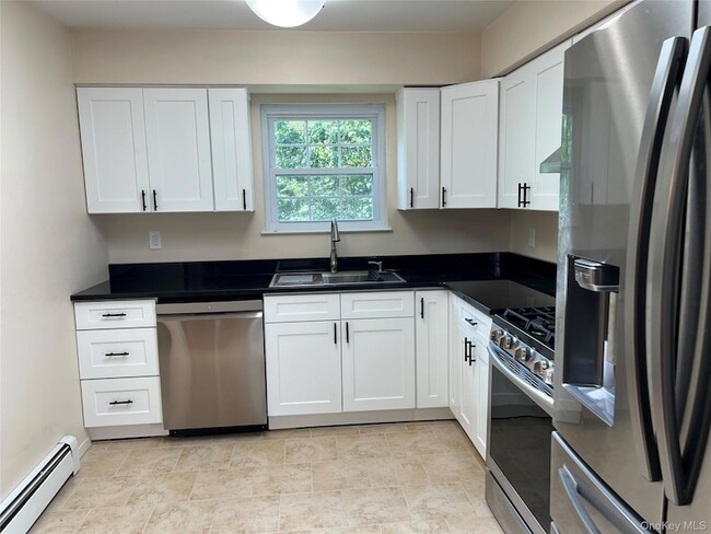 property at 32 Hammond Rd
