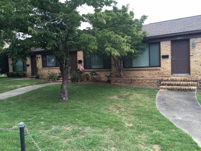 1861 Montclaire Ln in Birmingham, AL - Building Photo