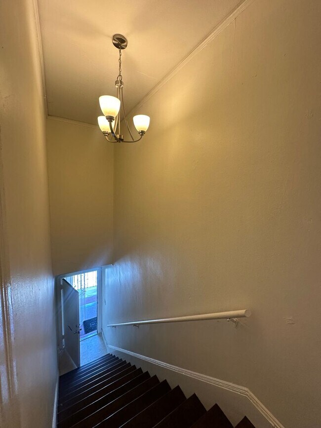 1009 E 22nd St in Oakland, CA - Building Photo - Building Photo