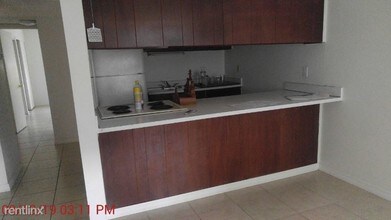 1000 Lake of the Woods Blvd in Fern Park, FL - Building Photo - Building Photo