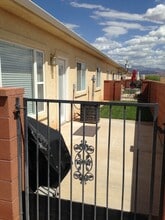 212 N 2530 W in Hurricane, UT - Building Photo - Building Photo