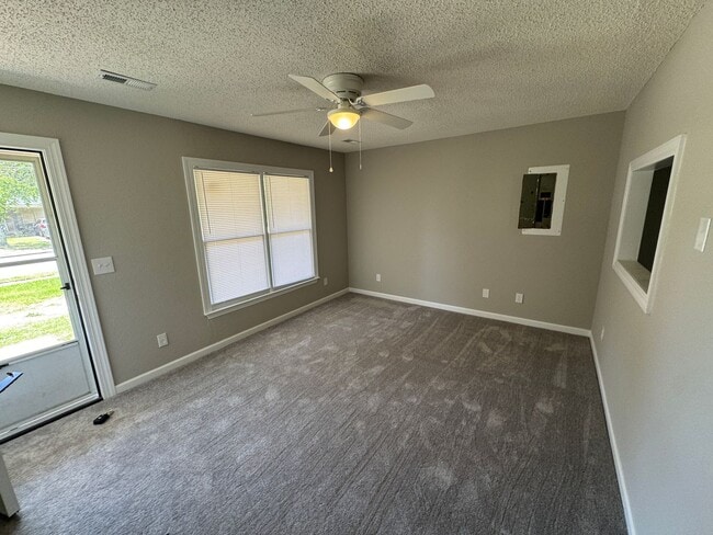 1000 Elm St in Tarboro, NC - Building Photo - Building Photo