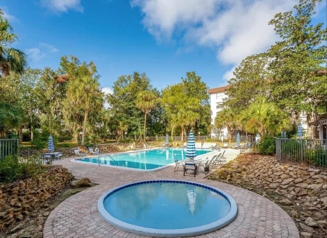 property at 640 N Nova Rd