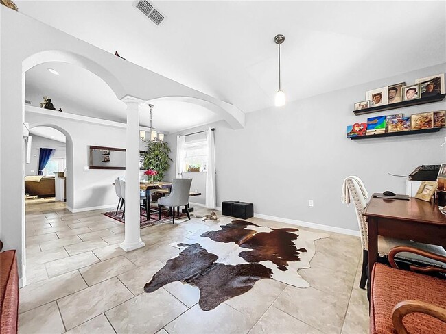 5953 Mohr Loop in Tampa, FL - Building Photo - Building Photo
