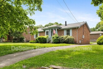 3204 Blackwood Dr in Nashville, TN - Building Photo - Building Photo