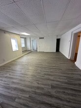 701 N Main St in Independence, MO - Building Photo - Building Photo