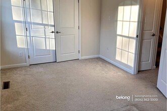 4405 Glasgow Rd in Glen Allen, VA - Building Photo - Building Photo