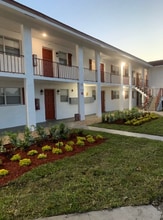 10120 NW 36 St in Coral Springs, FL - Building Photo - Interior Photo