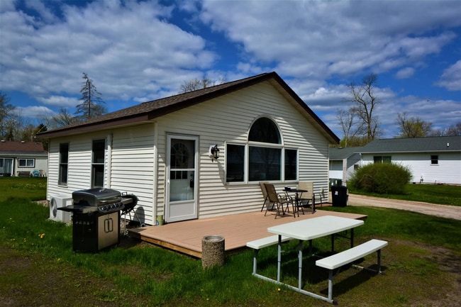 property at 5996 Birchdale Rd