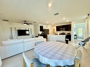 20659 Drake Elm Dr in Land O Lakes, FL - Building Photo - Building Photo
