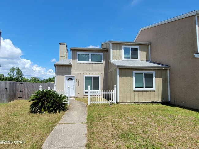 property at 866 Premier Dr