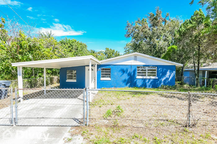 3823 Ave J NW in Winter Haven, FL - Building Photo