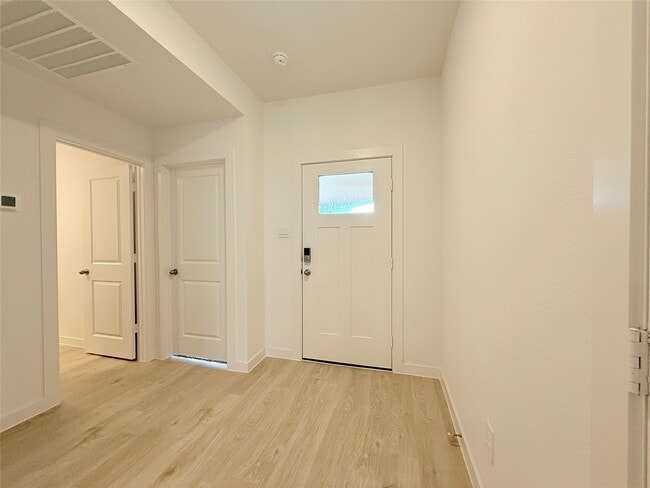 property at 30714 Wicklow Gdns Dr