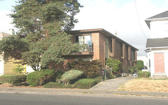 2335 15th Ave S Apartments