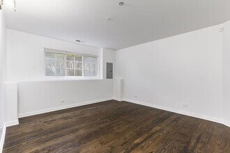 758 Hanbury Dr in Des Plaines, IL - Building Photo - Building Photo