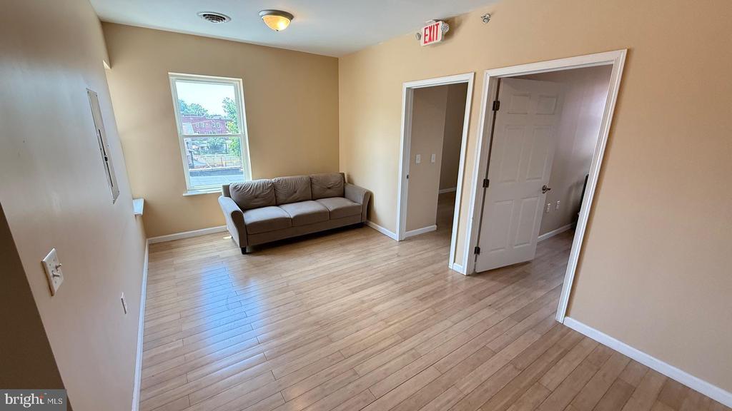 219 S Washington St in Wilkes-Barre, PA - Building Photo